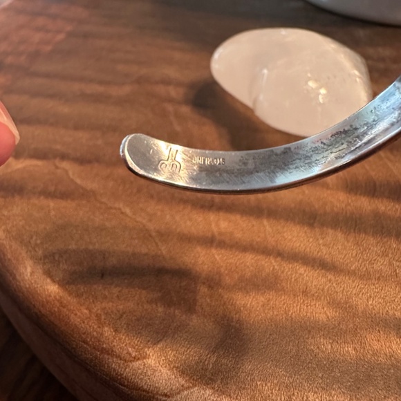 Vintage Navajo Sterling Silver Turquoise Inlay Cuff Bracelet Signed JH - Picture 6 of 7